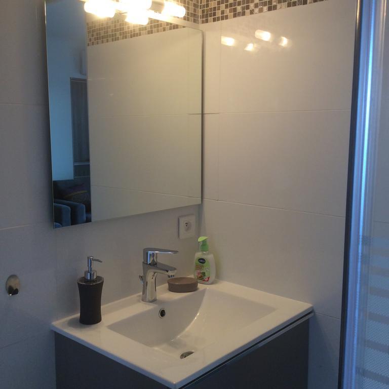 Studio On The Croisette With Sea View Appartamento Cannes